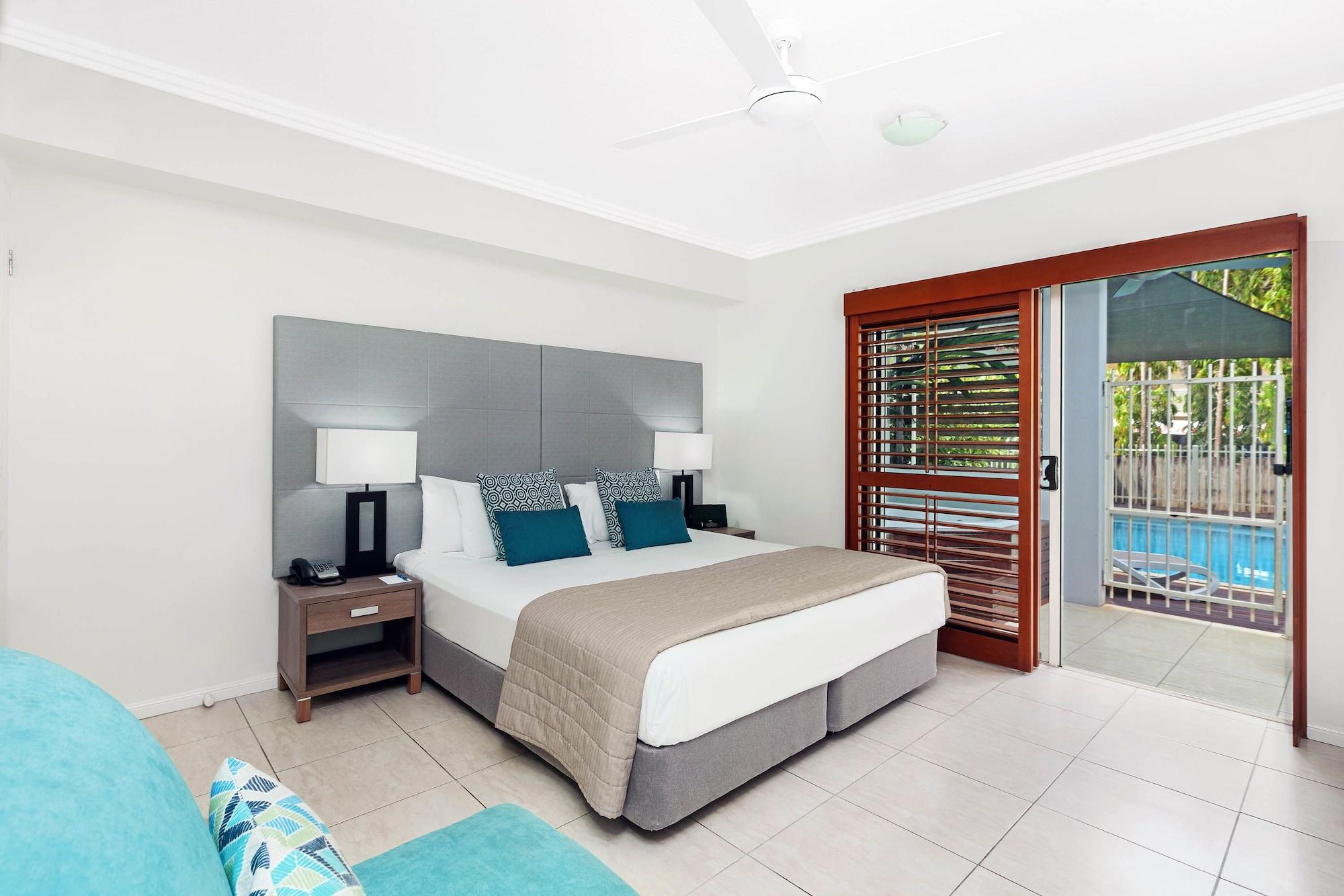 Mantra Aqueous On Port Aparthotel Port Douglas Buitenkant foto