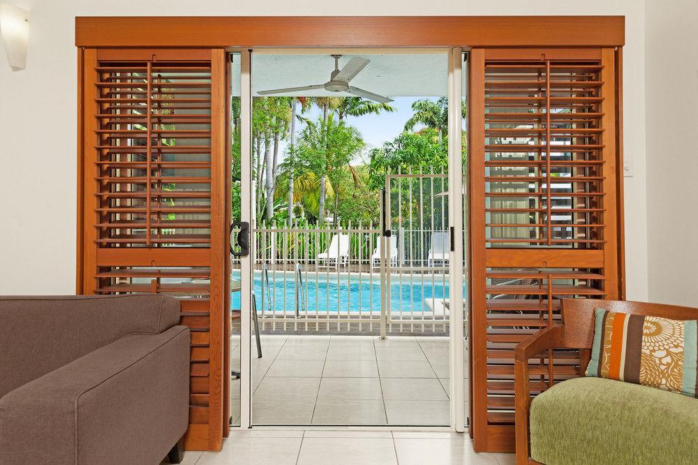 Mantra Aqueous On Port Aparthotel Port Douglas Buitenkant foto
