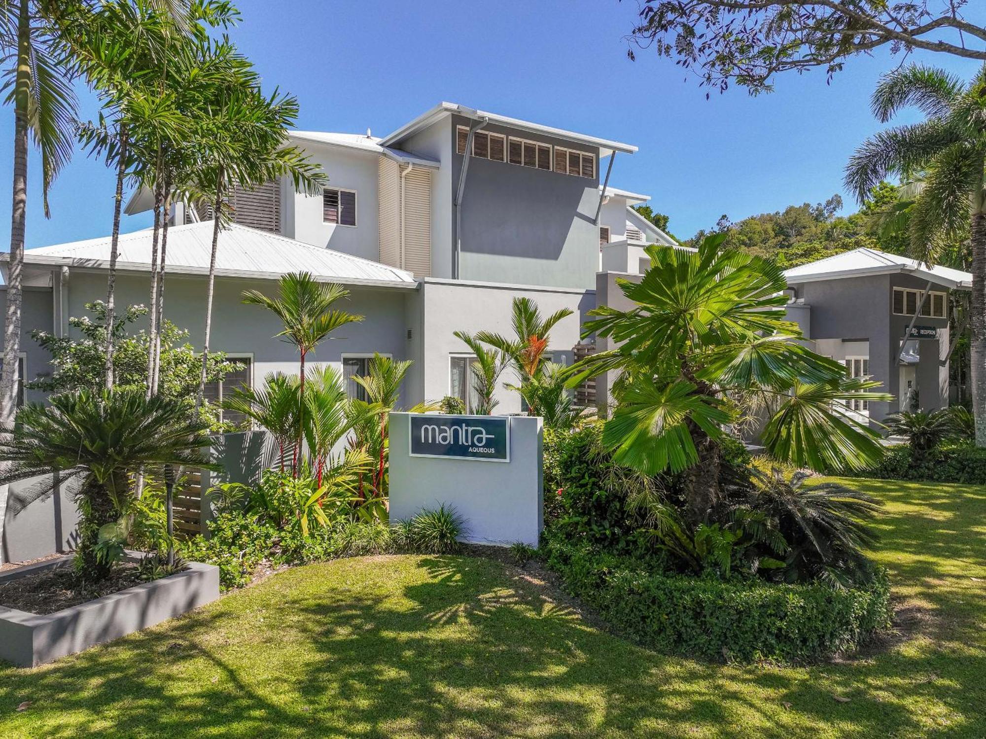 Mantra Aqueous On Port Aparthotel Port Douglas Buitenkant foto