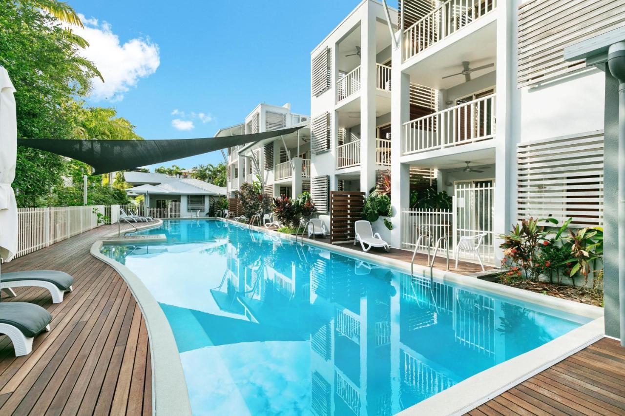 Mantra Aqueous On Port Aparthotel Port Douglas Buitenkant foto